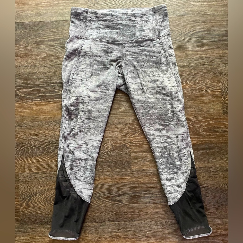 Lululemon Capris Leggings